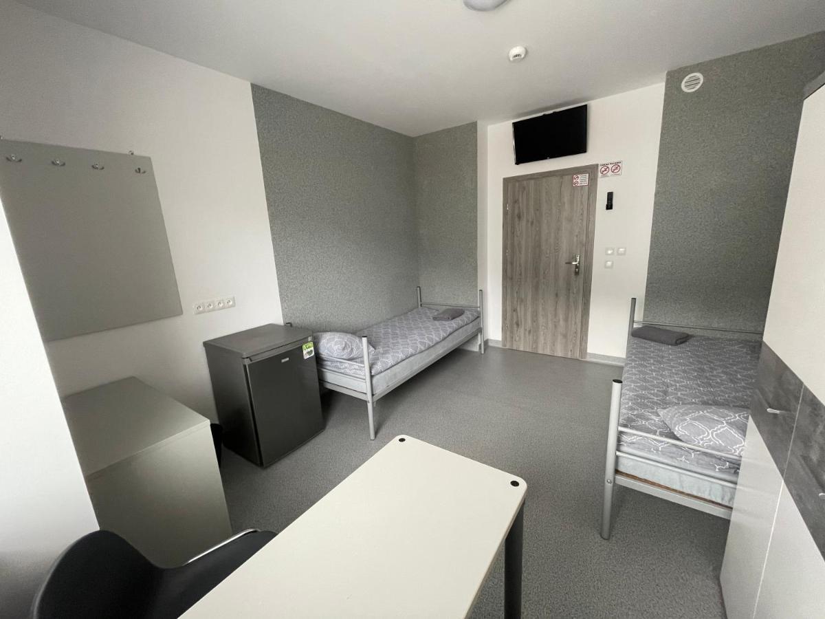 Hotel pracowniczy BED4RENT Szczytnica Zewnętrze zdjęcie